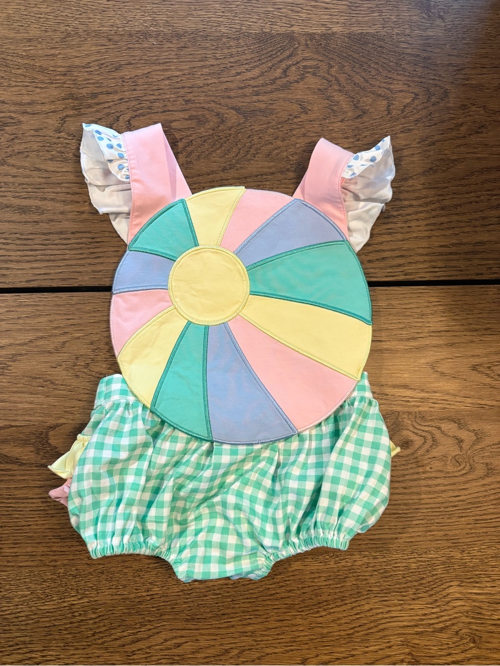 Busy Bee Smocks Pastel Beach Ball One-Piece Baby Romper 18m